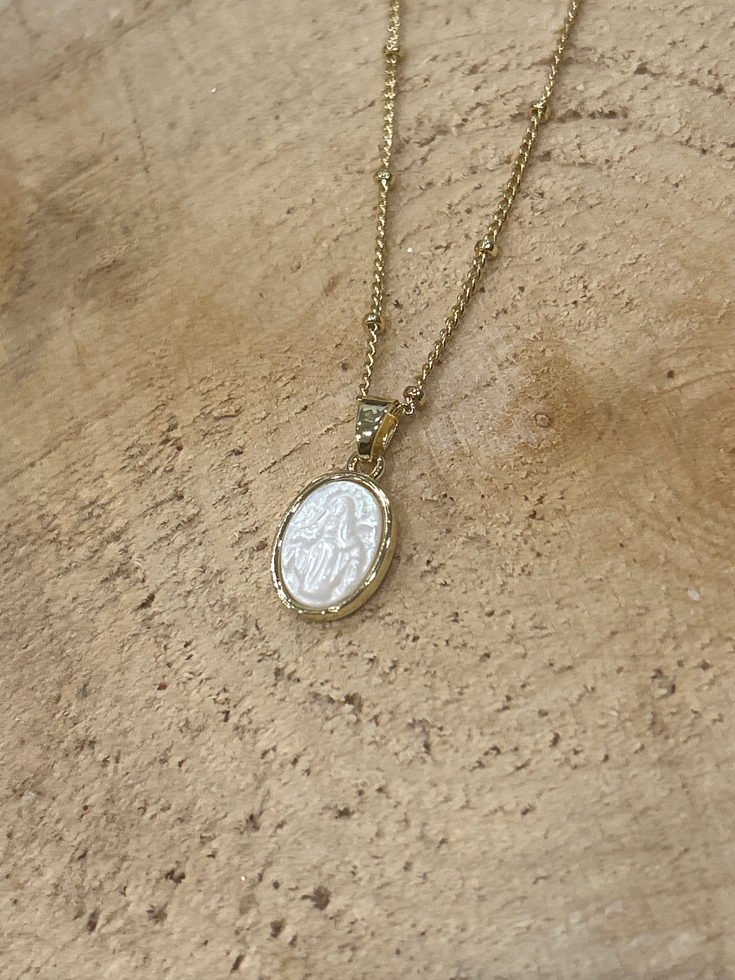 Small mother of pearl- Our Lady gold necklace