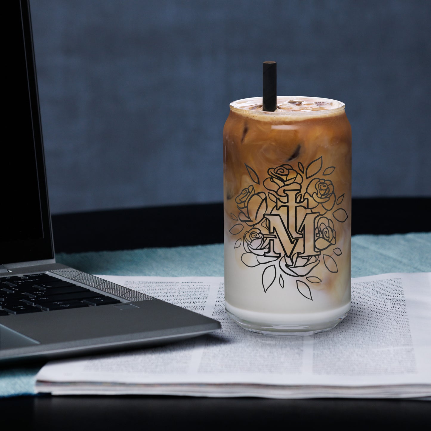 Marian Can-shaped glass